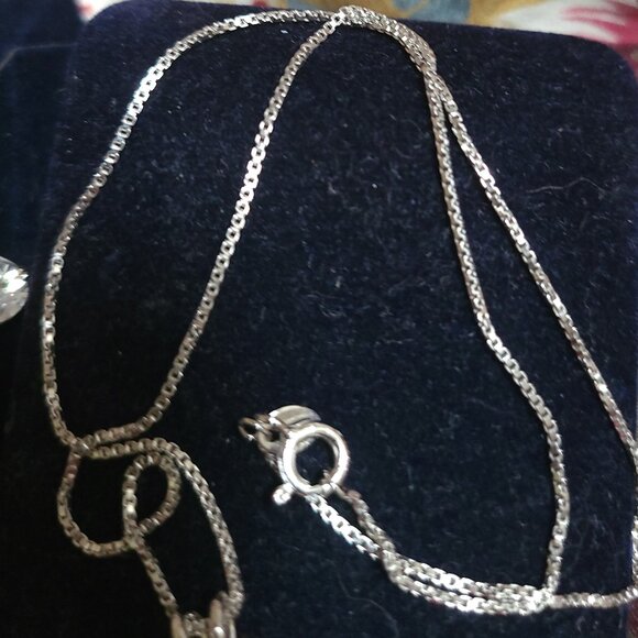 New Year's, Wedding, Quinceanera, Prom, Sterling silver necklace & drop earrings - Picture 3 of 6